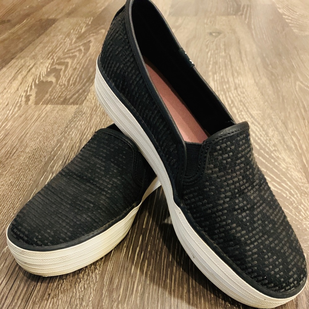 **DONATING BY FRIDAY 1/24!**  Keds Triple Decker